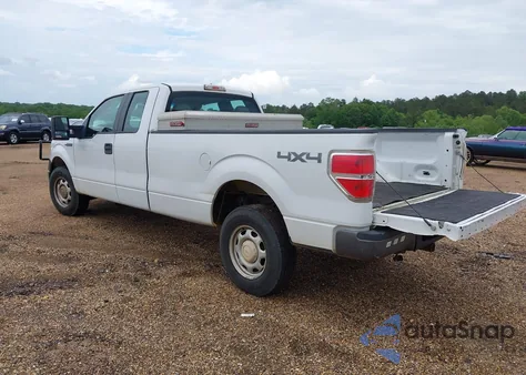 2010 Ford F-150 Xl/Xlt из США, поврежденный, VIN 1FTVX1EV1AKE01588